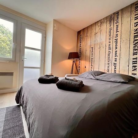 Appartement Climatise 4Prsn Au Pied De La Citadelle Besançon Extérieur photo